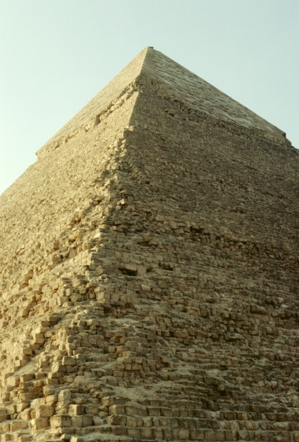 Pyramid-04